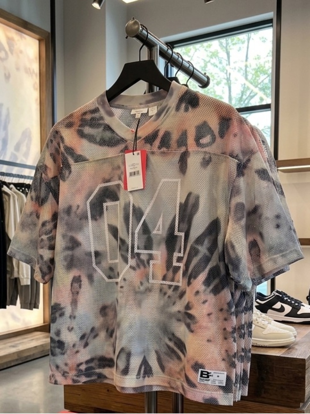 NWT BLDG4 Turf Knit Short Sleeve V Neck Shirt Tie Dye